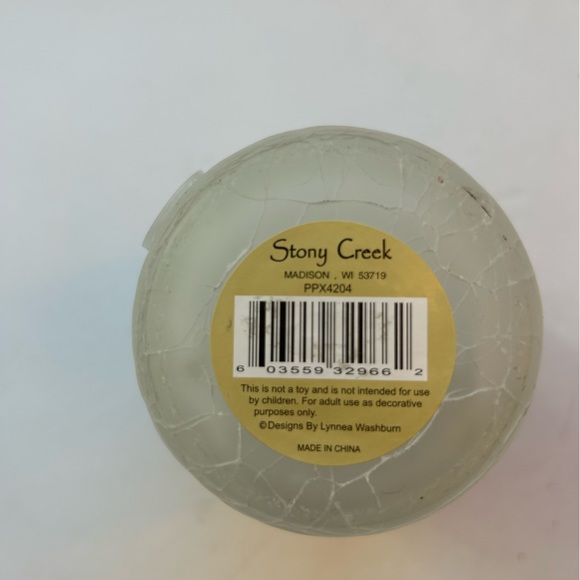 Stony Creek cardinals lighted glass lamp from Madison Wisconsin - Picture 5 of 6